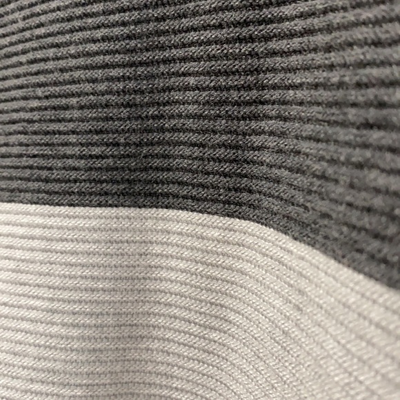 Triple grey tone sweater - Picture 3 of 4